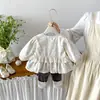 Conjunto de Dos Piezas Dianxi para Bebé Niña, Nuevo Estilo Coreano de Otoño, Dulce Abrigo Floral y Leggings Ajustados en Bloques de Color para Bebés y Niños Pequeños