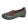 Sandálias Mother's Hole Sapatos Femininos Ocos Sapatos de Sola Macia Camada Única Baotou Meia-idade e Idosos Sapatos Baixos Confortáveis de Verão Novos Sapatos Pequenos de Couro