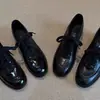 2026 Nuevos Zapatos Clásicos Mocasines para Mujer con Punta Redonda, Diseño de Costura Lateral, Estilo Nicho con Cordones, Boca Profunda, Tacón Grueso Brillante