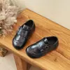Mocassins Modernos 2026 Primavera & Outono Novo Estilo Coreano Respirável Sapatos Pequenos de Couro para Meninas Sapatos Pequenos de Couro Estilo Britânico para Crianças