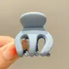 Jinchen mismo estilo horquilla pinza de garra para coleta alta artefacto fijo horquilla femenina parte trasera Cabeza Tamaño pequeño pinza de tiburón agarre anticolapso
