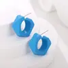 Brincos de Meio Círculo Geométricos em Acrílico, Design Irregular Simples, Tarraxas Circulares, Brincos de Argola C Pintados com Spray Dopamina