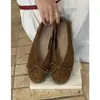 Sapatos de Salto Baixo Retrô First Encounter para Mulheres, Novos Sapatos Baixos Estilo Primavera, Sapatos Planos Slip-On Estilo Vovó