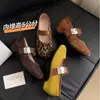 Aumento interno de altura de 5 cm sapatos prateados fofos estilo francês primavera/verão 2025 sapatos de noite de couro macio estilo bailarina sapatos de vovó Mary Jane