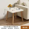 Mesa cuadrada pequeña, adecuada para apartamentos pequeños, mesa de café móvil, ideal para propiedades de alquiler, con patas de madera maciza, se puede usar como mesa auxiliar de sofá, mesita de noche o mesa de té para balcón
