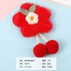 Pelaje de Conejo Flor de Ciruelo Bola Colgante Accesorios de Tela Textura Felpa Ropa Pinza para el Cabello Colgante Bolso Decoración DIY Suministros Venta al por Mayor