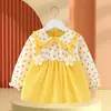 Bata de Niña Princesa Ropa Exterior Babero de Bebé para Comer Impermeable Anti-Suciedad Vestido Invertido Bolsillo para Arroz Delantal Otoño e Invierno