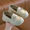 Zapatos de vestir sencillos para niña, zapatos sencillos pequeños para niño, zapatos escolares de suela blanda para actuación, zapatos sencillos de estilo británico, zapatos de vestir para niño, zapatos de piel para niña