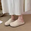 Nuevos zapatos de vestir redondos antideslizantes 2026 para el trabajo, perfectos para combinar con faldas; sandalias versátiles cerradas para mujer