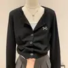 Cardigan Tricot Cinza Gola Redonda Manga Longa com Bordado de Laço Feminino Outono/Inverno Macio Peludo Peça Externa Suéter Cinza Mescla