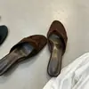 Primer encuentro: Elegantes sandalias de tacón de aguja con punta fina en color rojo estilo francés para mujer, perfectas para el verano, sandalias de tacón alto versátiles y con estilo.