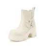 Botas de tornozelo da moda estilo britânico com fivela, 10 cm, coleção outono/inverno 2026, bico redondo, sola grossa, salto grosso, design de calçar, botas de chaminé