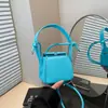 Transfronteiriço 2026 Verão Novo Estilo Comutador de Alta Qualidade Versátil Exquisito Moda Nicho Design Ombro Único Transversal Pequena Bolsa Quadrada