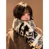 Cachecol de Tricô Dupla Face Estilo Japonês para Cachorrinhos para Mulheres, Fofo e Quente para Outono e Inverno, Lenço e Protetor de Pescoço Versátil para um Look de Compras Moderno