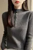 Nuevo suéter de punto de terciopelo Andy para mujer para otoño e invierno con cuello semi-alto, diseño abotonado medio abierto, engrosado y una sensación de alta gama como top de capa base