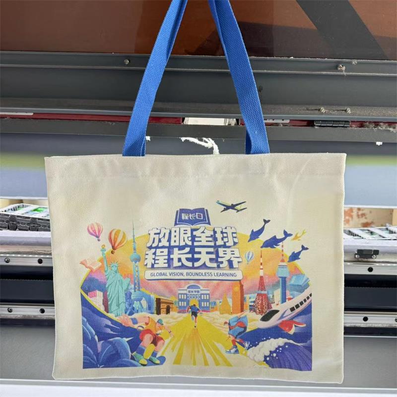 e731ccd3c72a2697db0f37f27be600