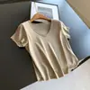 Camiseta Informal Chic Versátil de Manga Corta con Cuello en V Deshilachado para Mujer, Nueva Colección Primavera/Verano 2026, Venta al por Mayor N4Ct6913
