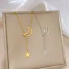 [Acero Inoxidable de Cuerpo Completo] Diseño de Nicho Geométrico Luna Estrella Colgante Sencillo Cadena Corta para Clavícula Estilo Coreano Viento Frío Cuello