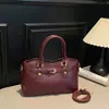 Retro 2026 Gran Capacidad Moda Femenina Diaria Otoño Invierno Nuevo Bolso Cruzado Bolso de Mano Coreano Nicho Un Solo Hombro Sensación de Lujo Ligero