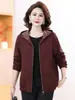 Elegante abrigo de otoño para madre de mediana edad, gabardina con capucha que rejuvenece, chaqueta de moda casual para mujeres de mediana edad y mayores de primavera y otoño