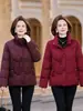 Jaqueta autêntica de alta qualidade com plumas de ganso branco para mulheres de meia-idade e idosas, estilo curto 2026, adequada para temperaturas de inverno de até -30 graus