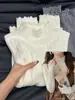 Camiseta Base Blanca para Mujer Primavera Otoño Invierno Nueva Ropa Interior Cuello Semi Alto Adorno de Volantes Tejido de Punto Suéter con Sensación de Alta Gama