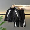 7669 Conjunto de Primavera para Niños 2026 Nuevo Elegante Conjunto Deportivo de Dos Piezas para Niños Primavera y Otoño Conjunto de Dos Piezas de Bebé Moderno