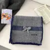 Bufanda de Lana Tejida con Bloques de Color Estilo Coreano con Lazo para Mujer, Temporada de Otoño e Invierno, Calentador de Cuello Cálido y Moderno