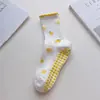 Calcetines de Yoga Blancos para Mujer, Longitud Media hasta la Pantorrilla, Deportivos de Encaje Antideslizantes Profesionales para Fitness Pilates, Combinados con Pantalones de Tiburón