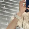 Adecuado para Apple Uitra Alpine Loop Correa de Silicona de una Pieza para Reloj iWatch87 Pulsera con Hebilla Metálica
