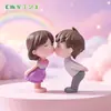 Miniatura de Paisagem Casal se Beijando Figuras Plástico PVC Decorações Pequenas de Mesa Jardinagem Paisagismo Materiais de Decoração DIY Acessórios