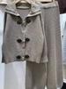 Cardigan Traje de Punto Grueso con Solapa de Diseño Talla Grande para Mujer Otoño e Invierno Nuevo Conjunto de Dos Piezas Pantalones de Punto de Pierna Ancha de Cintura Alta