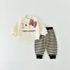 Sudadera y pantalón de chándal para bebé, Clase A, top de manga larga para niños y niñas, estilo primavera y otoño, conjunto de moda versátil para niños pequeños