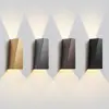 Estética Dinastía Song Lámpara de Pared de Nogal Luz Lavadora de Pared Lámpara de Atmósfera para Mesita de Noche Pasillo Entrada Simple Hogar Estilo Bauhaus Hierro