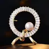 Broche Circular de Cinta con Perlas de Agua Dulce, Elegante y Sencillo, Broche Clásico de Alta Gama, Accesorio de Pin Versátil para el Día a Día