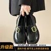 Mocassins femininos de couro estilo britânico preto, sapatos slip-on retrô franceses, sapatos casuais versáteis para o outono, adequados para a faculdade