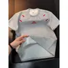 Camiseta de Manga Curta Bordada Letras Desconectadas Bipolar Tecido Pesado Gola Redonda Top Casual Versátil Estilo Básico Verão Branco