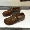 Zapatos Birkenstock de gamuza con diseño retro de nicho para mujer, nuevos de otoño 2026, de suela plana, con velcro, versátiles, casuales, de corte bajo, de una sola pieza