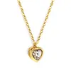 Collar con Colgante de Corazón Rojo con Diamantes Popular Transfronterizo para Mujer, Diseño de Nicho, Cadena de Clavícula Dulce y Elegante, Collar de Acero Inoxidable