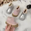 Botas de Nieve para Niñas 2025 Invierno Nuevas Botas de Nieve Cálidas de Terciopelo para Niños Ropa de Abrigo para Niños Botas Grandes de Algodón