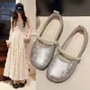 Talla 36-43 Talla Grande Zapatos de Mujer, Planos de Boca Baja, Estilo 2026, Adecuados para Faldas, con Perlas, Nuevo Estilo Chino, Bordado Estilo Nacional, Zapatos Planos de Suela Dura