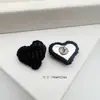 Hebilla Trenzada de Corazón Estilo Chanel Accesorio Hecho a Mano DIY Hebilla Abrigo Tejido de Lana Botón Versátil para Ropa
