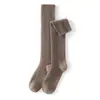 Novos estilos de outono e inverno: meias femininas de cashmere até o meio da panturrilha, afinadoras e espessadas para aquecimento, cor sólida, meias longas de ponto duplo