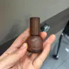 Frasco Roll-on G010B-10ml com Tampa de Madeira, Frasco Dispenser Cosmético Fosco, Frasco de Vidro Portátil para Perfume, Frasco Vazio com Esfera Roll-on