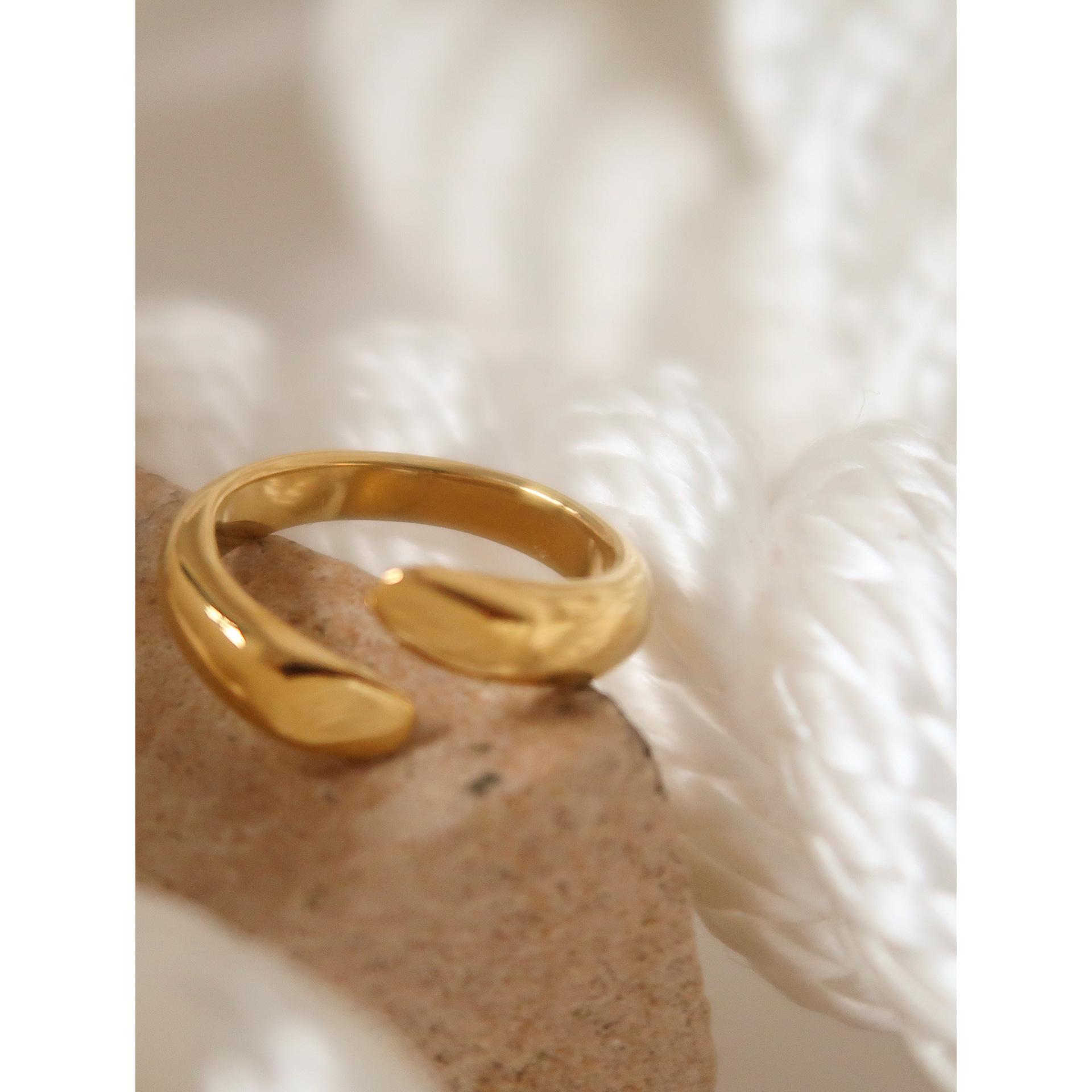 5A8BC434-D8D1-408D-AC88-9FFD85