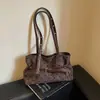 Bolso de lunares para mujer, nuevo y moderno bolso tote de moda casual de otoño 2026 para la escuela y el trabajo, bolso de hombro de gran capacidad