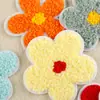 Venta Caliente Transfronteriza Estilo Girasol Tela de Lana Bordado Lindo Parche Listo para Usar Pegatinas Decorativas Bordado DIY Accesorios para Ropa Pegatinas de Tela