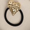 Nuevo anillo de pelo de metal personalizado transfronterizo, cuerda para la cabeza, simple, lindo, amor, de alta calidad, alta elasticidad, cuerda para el pelo de fresa en la parte posterior