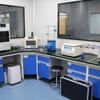 Bancada de Laboratório Prática Aço-Madeira, Bancada Central, Bancada Lateral, Estação de Trabalho de Laboratório, Estante para Reagentes, Combinação de Gabinete com Pia Personalização