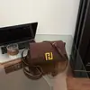Bolsa Quadrada Pequena Estilosa Transfronteiriça Nova Vintage Cor Sólida Corrente Moda Ombro Único Trabalho Transversal Axilar Bolsa Pequena